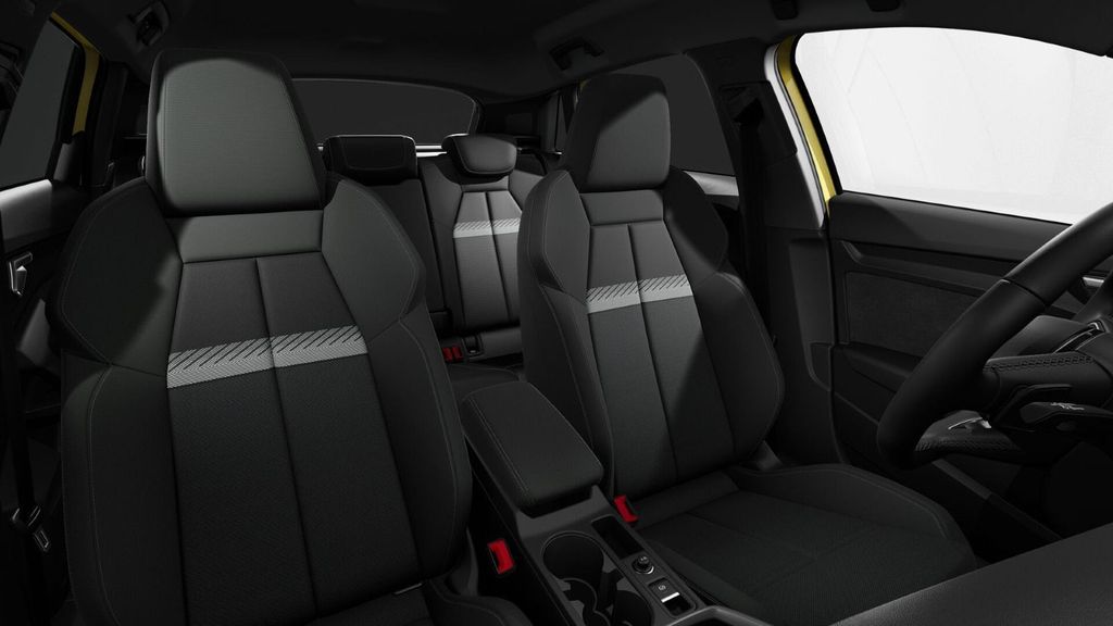 Audi A3 2023 г. Жёлтый, пробег 48180 км