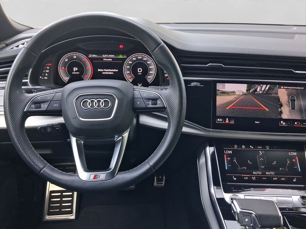 Audi Q8 2023 г. Чёрный, пробег 48164 км