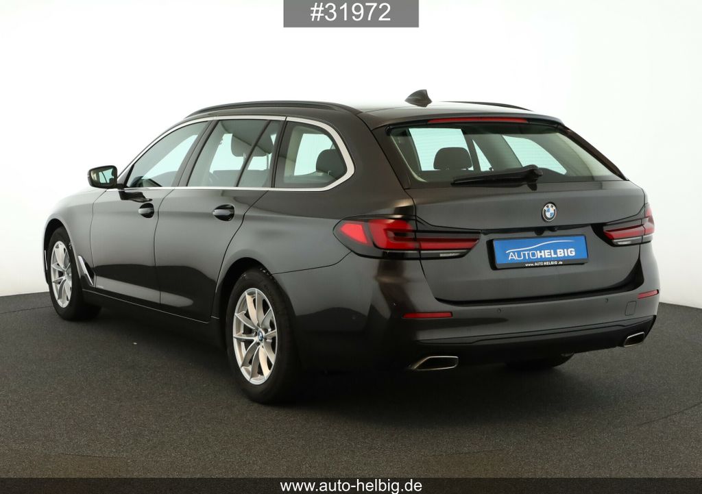BMW 520 2022 г. Серый, пробег 50700 км