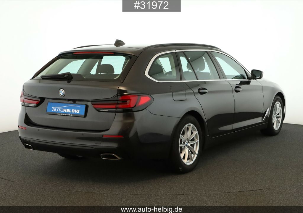 BMW 520 2022 г. Серый, пробег 50700 км