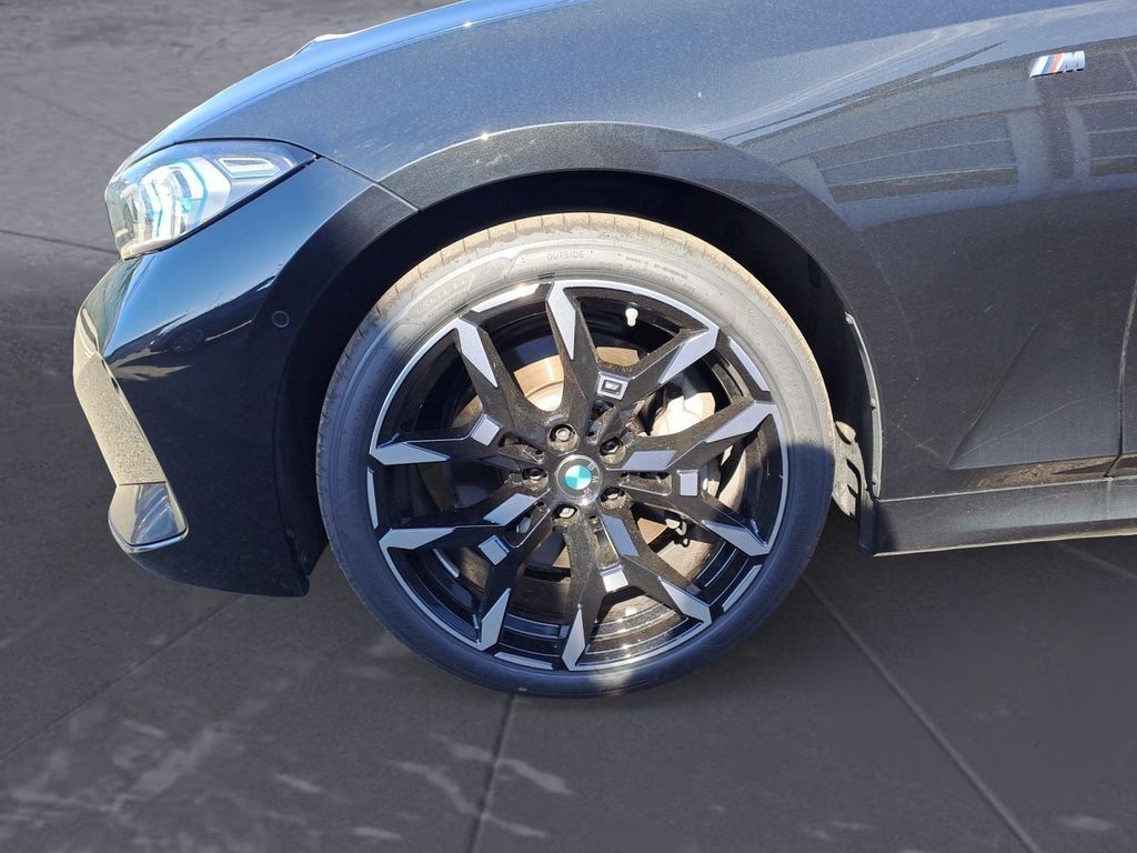 BMW 330 2025 г. Чёрный, пробег 25050 км