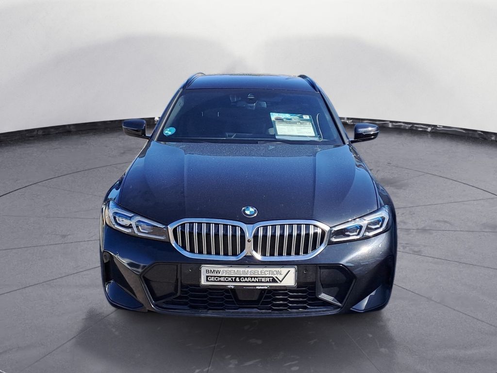 BMW 330 2025 г. Чёрный, пробег 25050 км