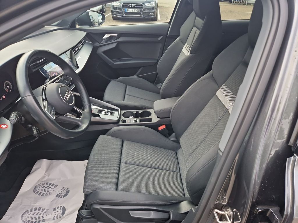 Audi A3 2023 г. Серый, пробег 32900 км