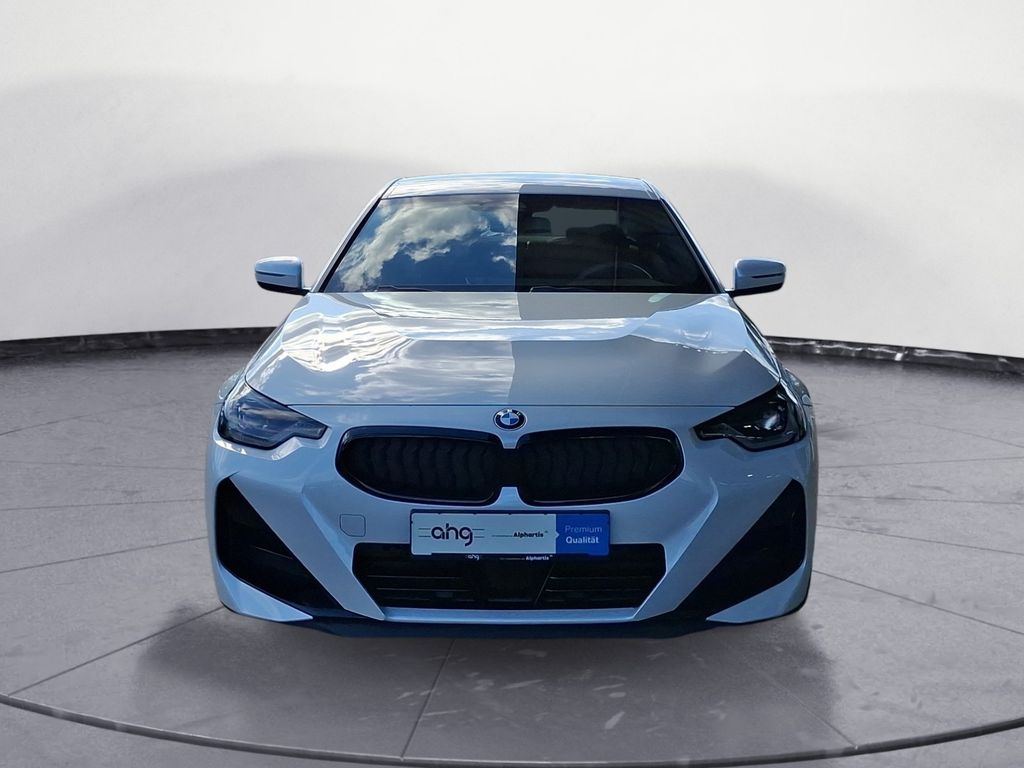 BMW 230 2025 г. Белый, пробег 9020 км