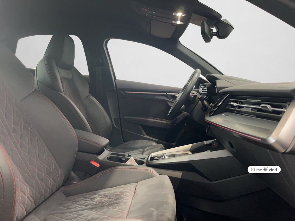 Audi A3 2023 г. Чёрный, пробег 56570 км