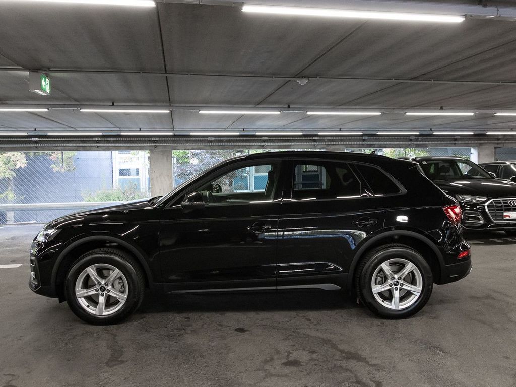 Audi Q5 2025 г. Чёрный, пробег 20833 км