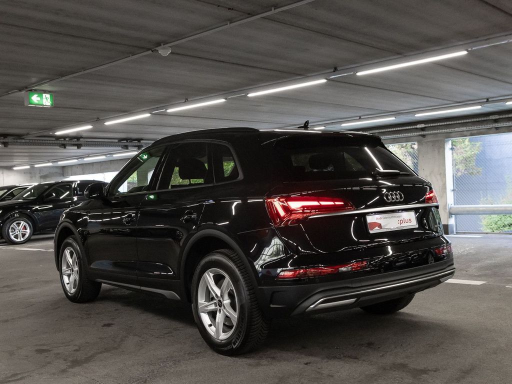 Audi Q5 2025 г. Чёрный, пробег 20833 км