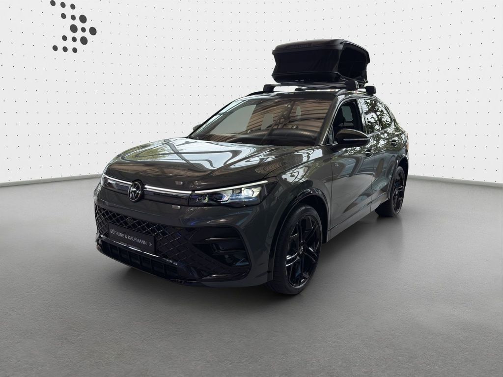 Volkswagen Tiguan 2026 г. Зелёный, пробег 9850 км