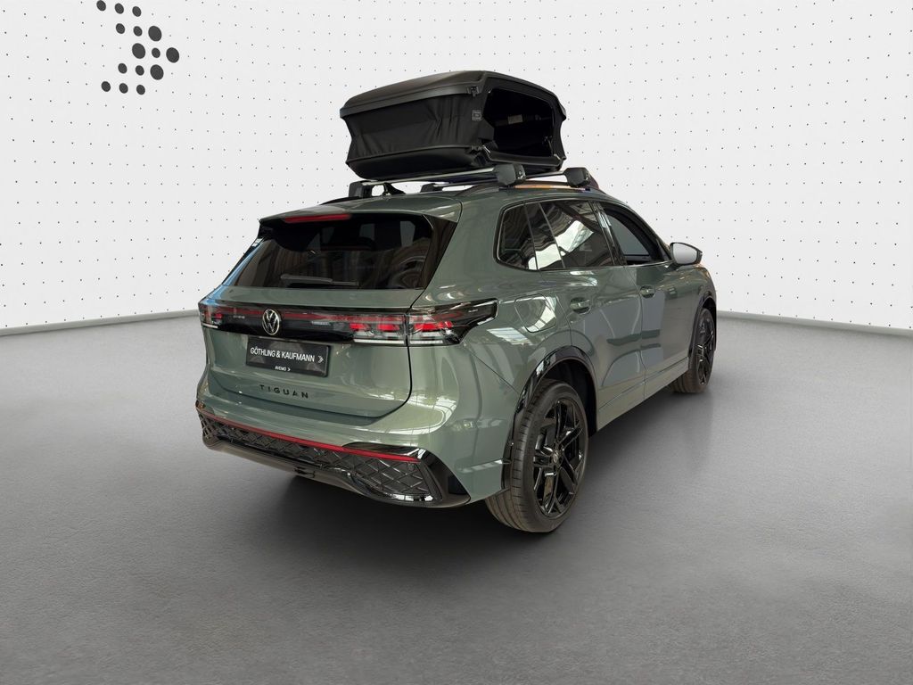 Volkswagen Tiguan 2026 г. Зелёный, пробег 9850 км