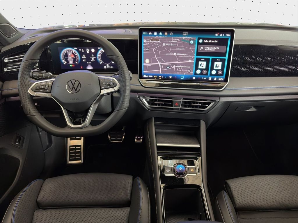 Volkswagen Tiguan 2026 г. Зелёный, пробег 9850 км