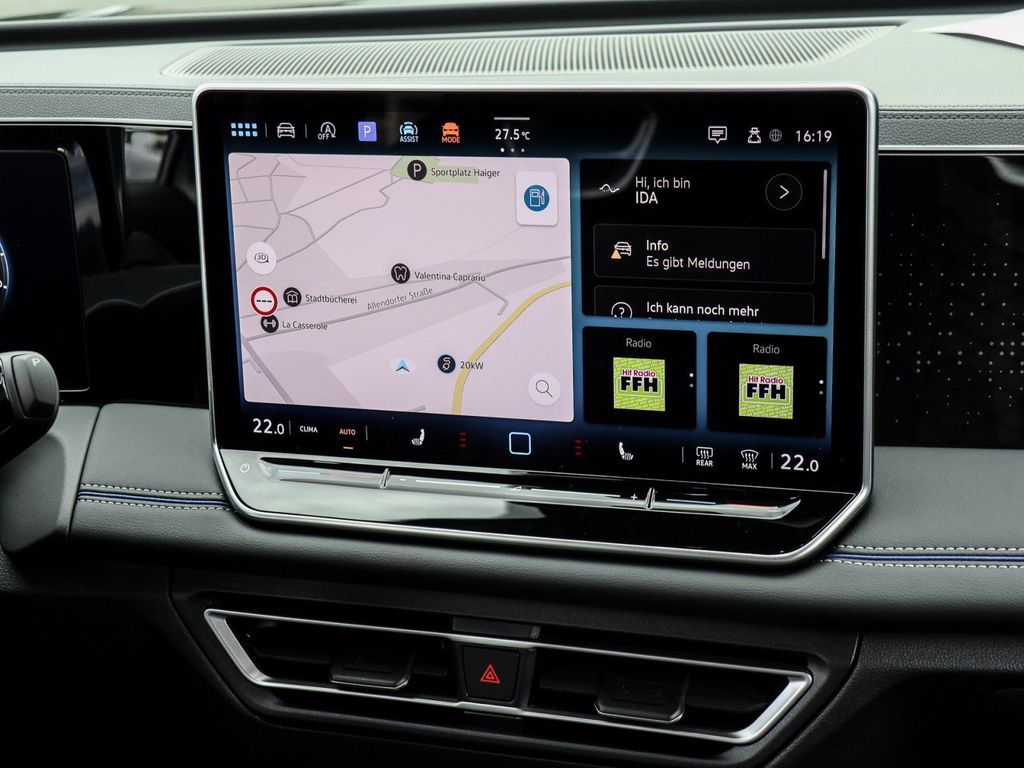 Volkswagen Tiguan 2024 г. Чёрный, пробег 35363 км