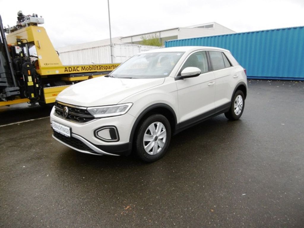 Volkswagen T-Roc 2023 г. Серебристый, пробег 33100 км