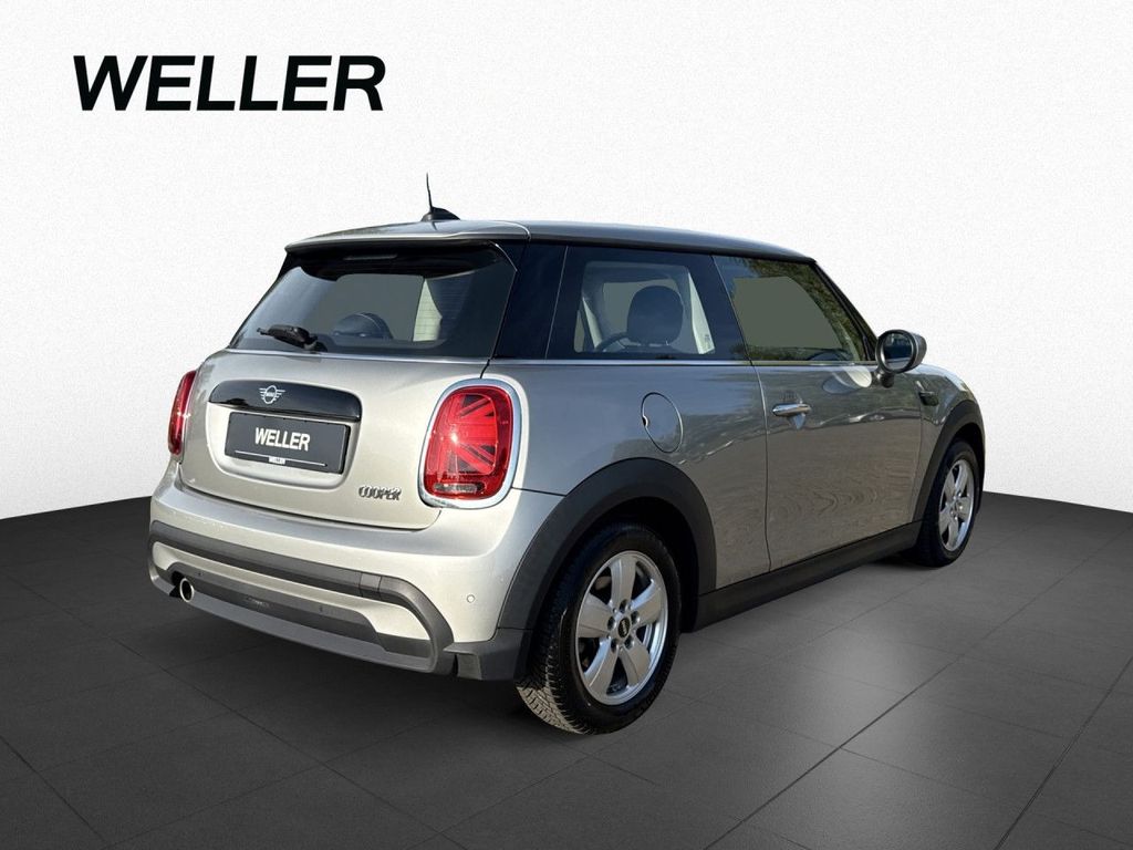 Mini COOPER 2023 г. Серебристый, пробег 59276 км