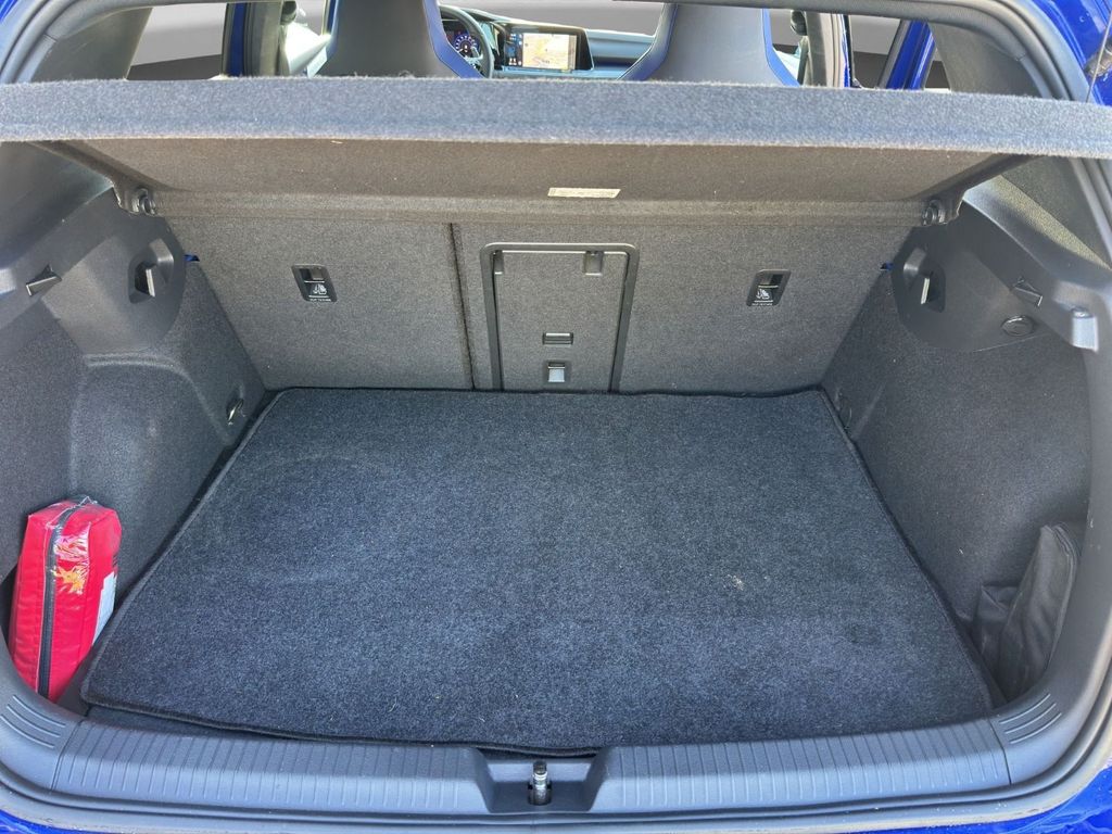 Volkswagen Golf 2022 г. Синий, пробег 53278 км