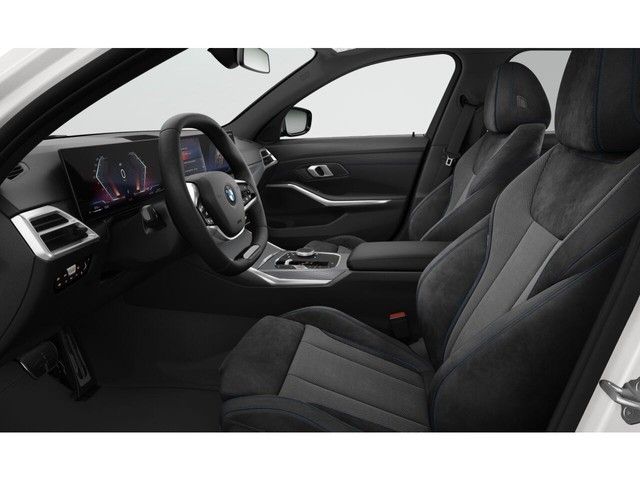BMW 320 2025 г. Чёрный, пробег 20950 км