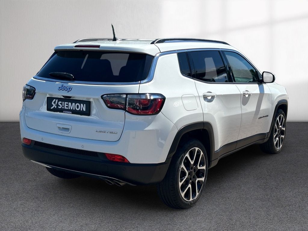 Jeep Compass 2021 г. Белый, пробег 41794 км