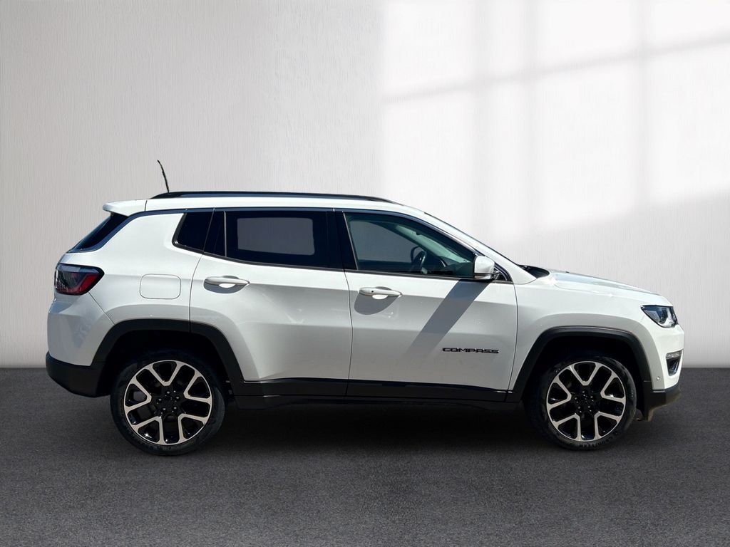 Jeep Compass 2021 г. Белый, пробег 41794 км