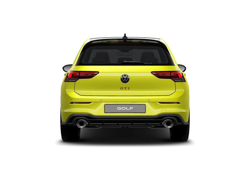 Volkswagen Golf 2024 г. Жёлтый, пробег 41860 км