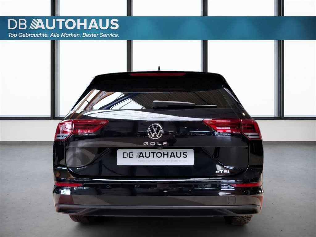 Volkswagen Golf 2024 г. Чёрный, пробег 33440 км