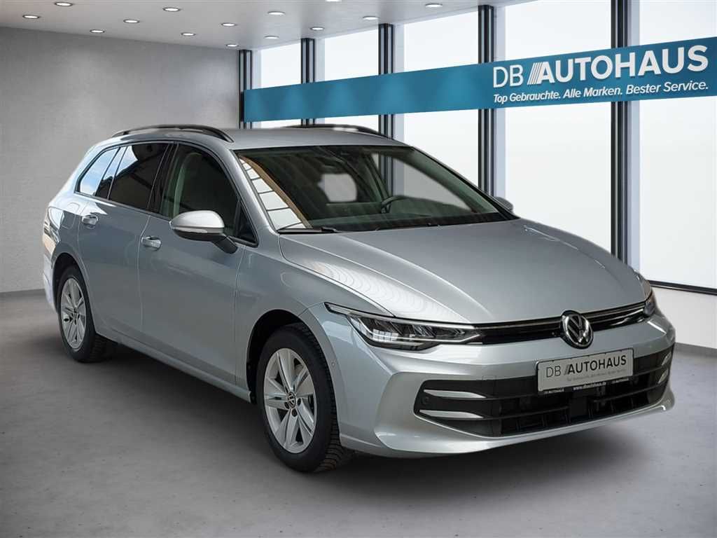 Volkswagen Golf 2025 г. Серебристый, пробег 49044 км
