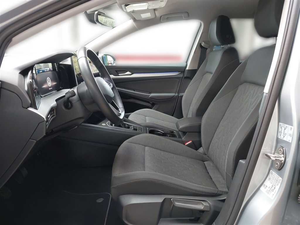 Volkswagen Golf 2025 г. Серебристый, пробег 49044 км