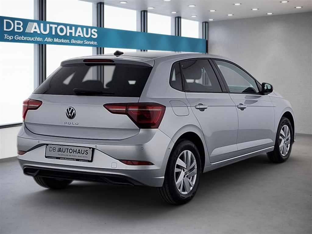 Volkswagen Polo 2024 г. Серебристый, пробег 30690 км