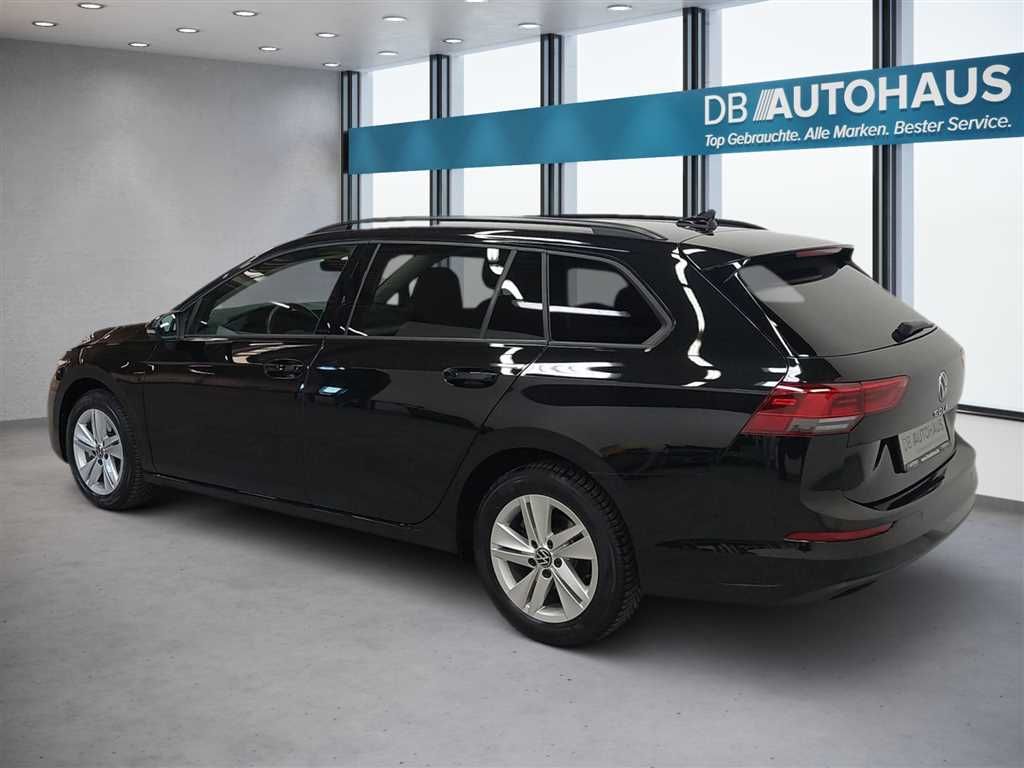 Volkswagen Golf 2024 г. Чёрный, пробег 35988 км