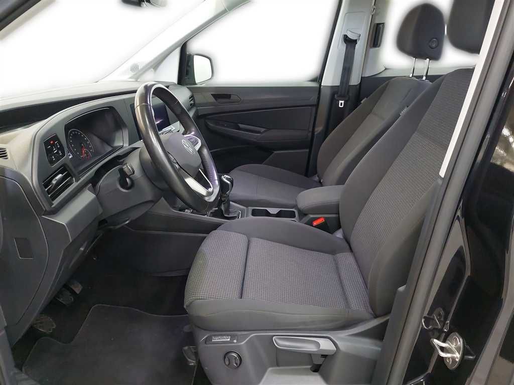 Volkswagen Caddy 2023 г. Чёрный, пробег 53551 км