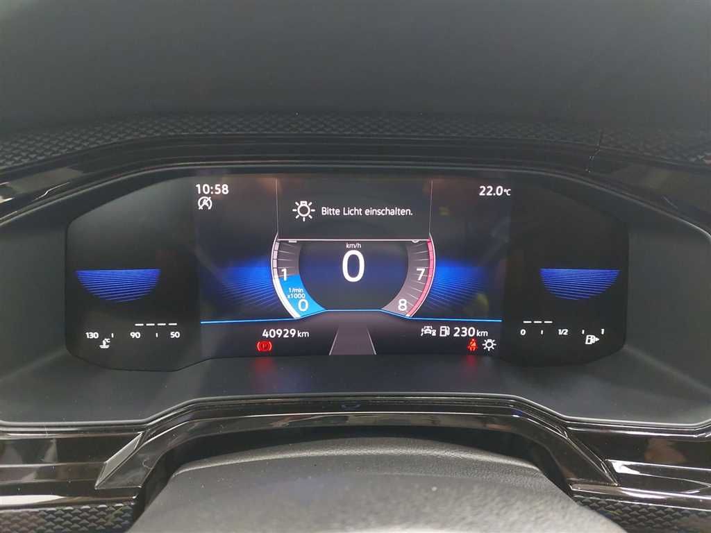Volkswagen Polo 2023 г. Серый, пробег 40929 км