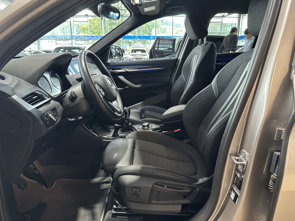 BMW X1 2022 г. Серебристый, пробег 39158 км