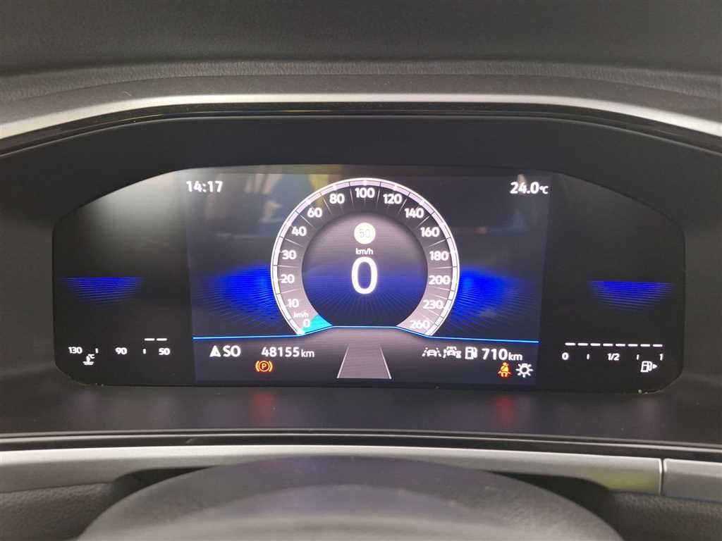 Volkswagen T-Roc 2025 г. Синий, пробег 48128 км
