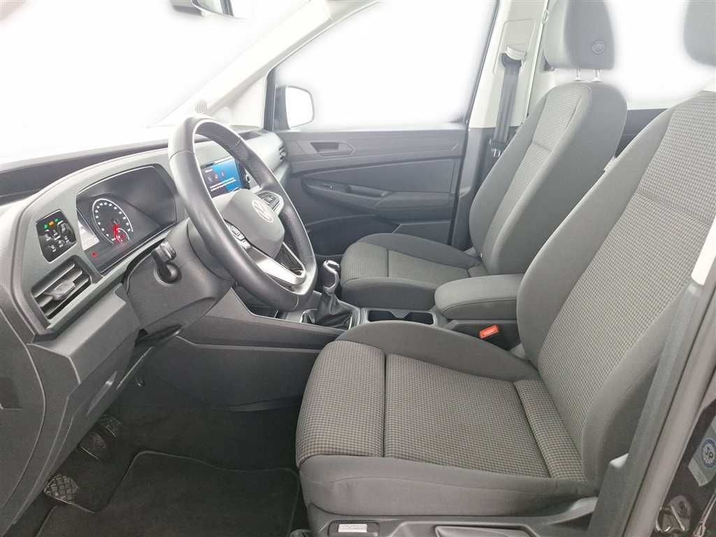 Volkswagen Caddy 2023 г. Чёрный, пробег 37526 км