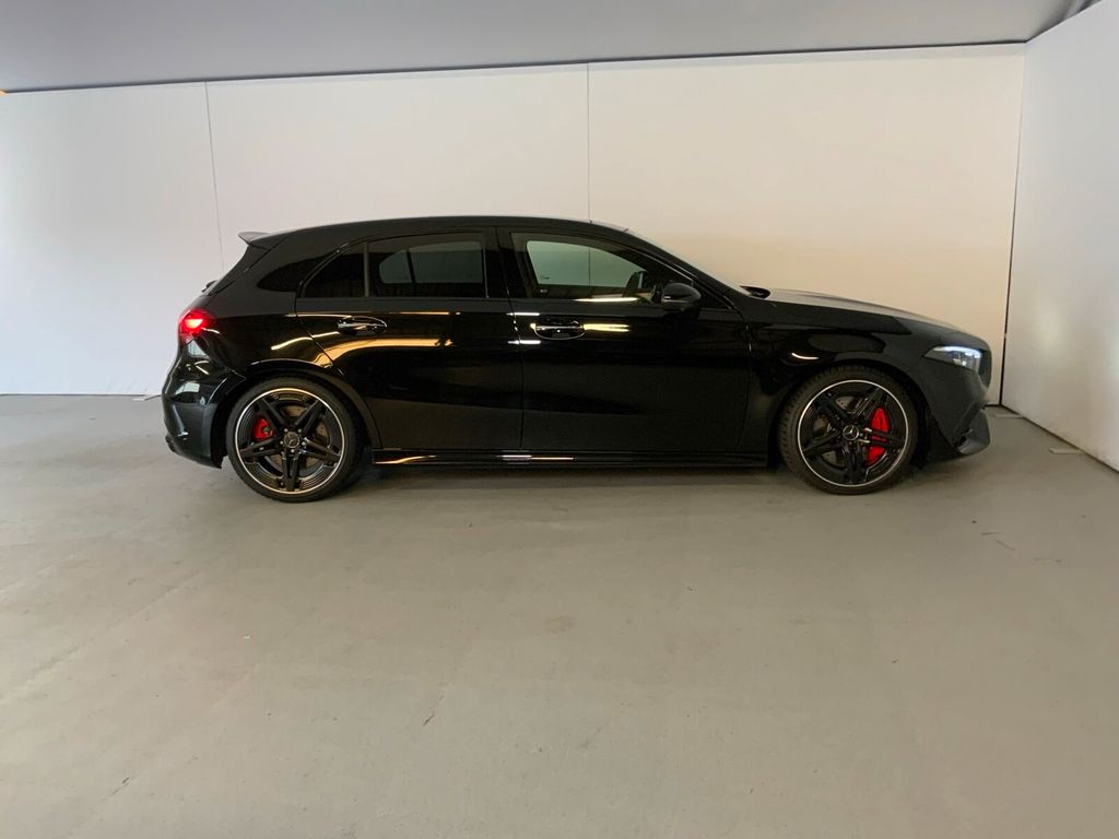 Mercedes-Benz A 45 AMG 2024 г. Чёрный, пробег 46520 км
