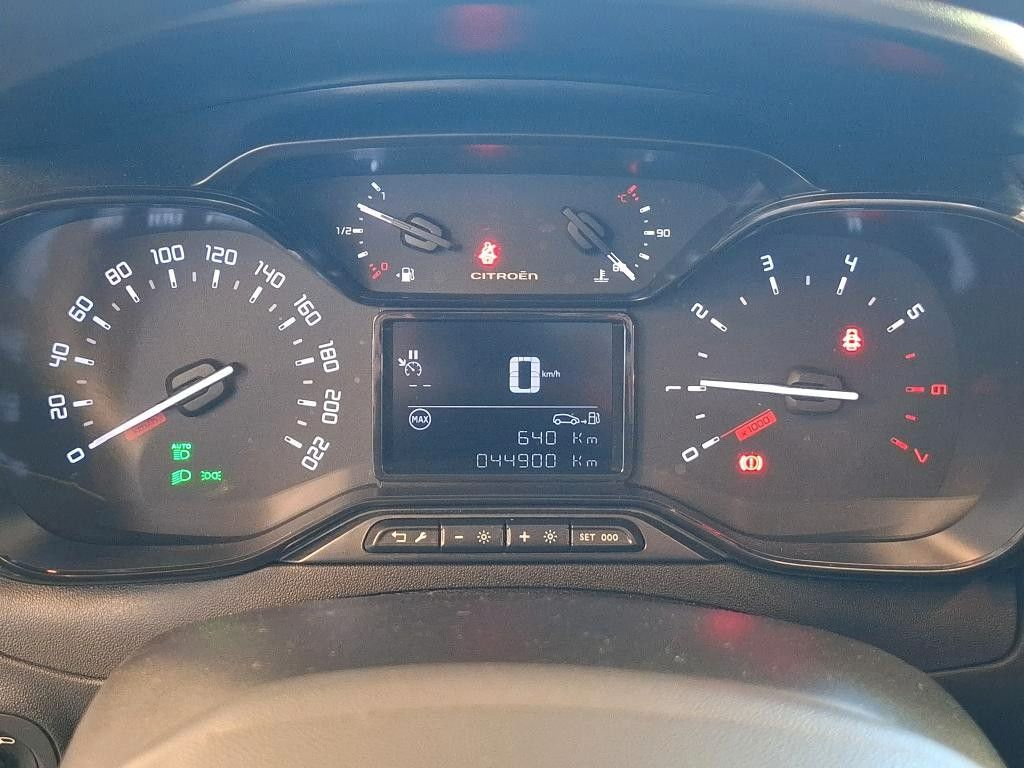 Citroen C3 2021 г. Белый, пробег 44000 км