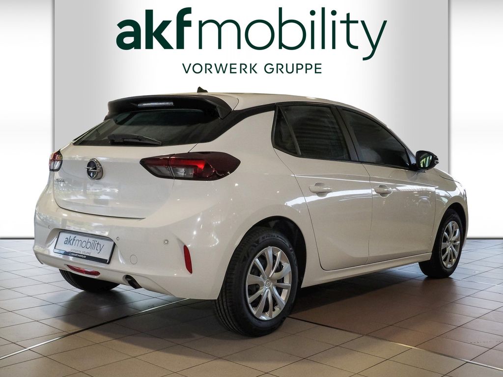Opel Corsa 2022 г. Белый, пробег 45690 км