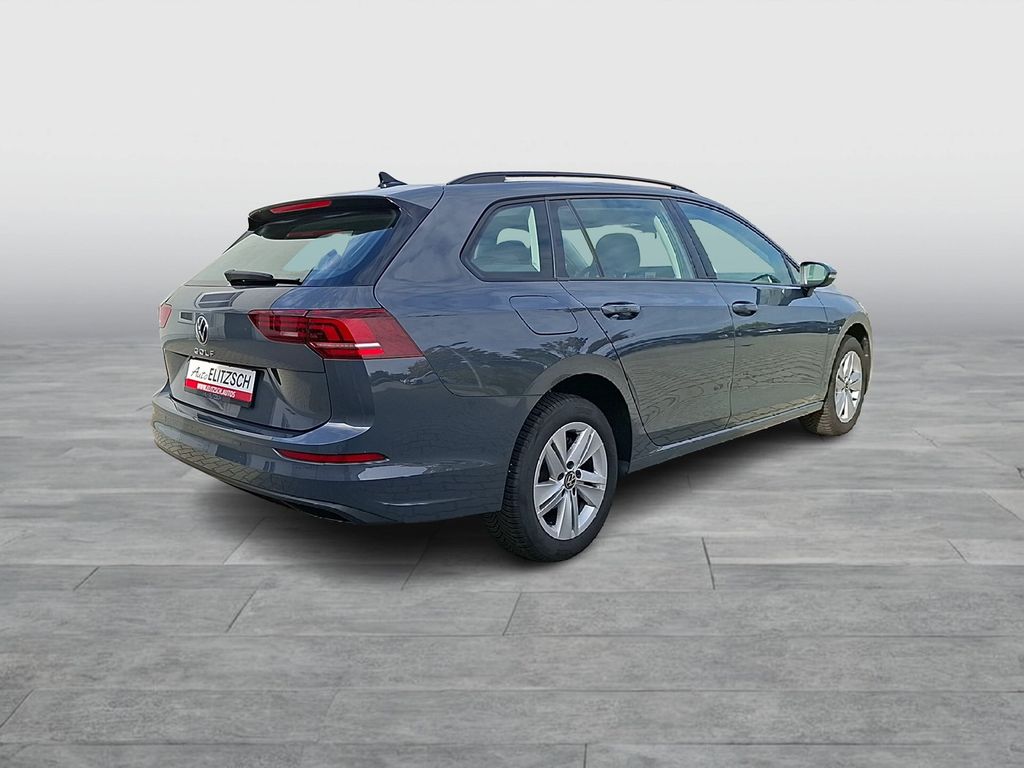 Volkswagen Golf 2024 г. Серый, пробег 12500 км