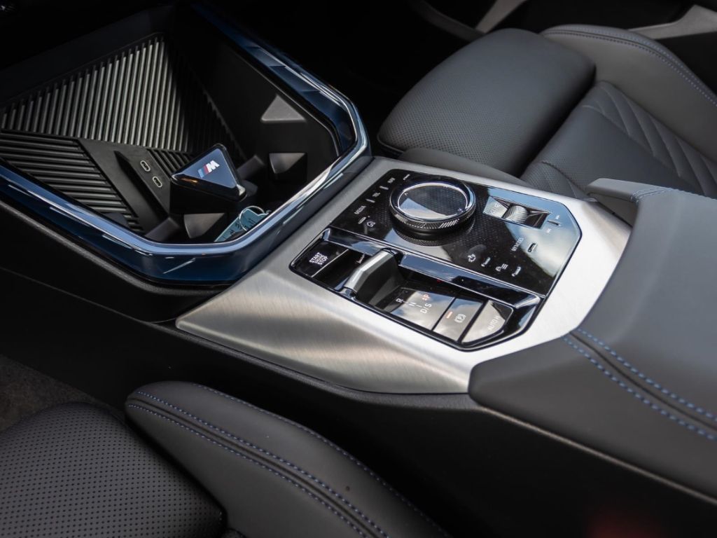 BMW X3 2025 г. Чёрный, пробег 24850 км