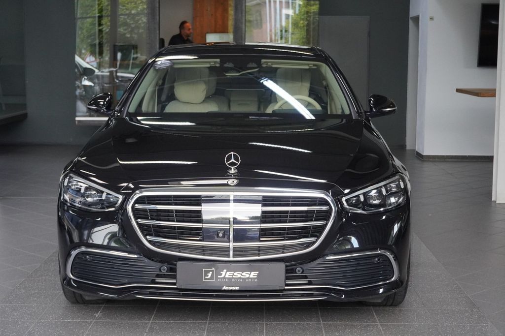 Mercedes-Benz S 350 2023 г. Чёрный, пробег 47500 км