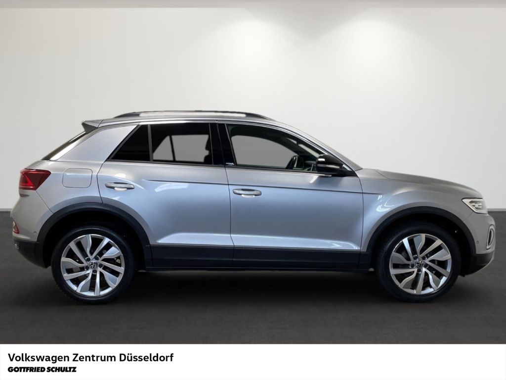 Volkswagen T-Roc 2023 г. Серебристый, пробег 40176 км