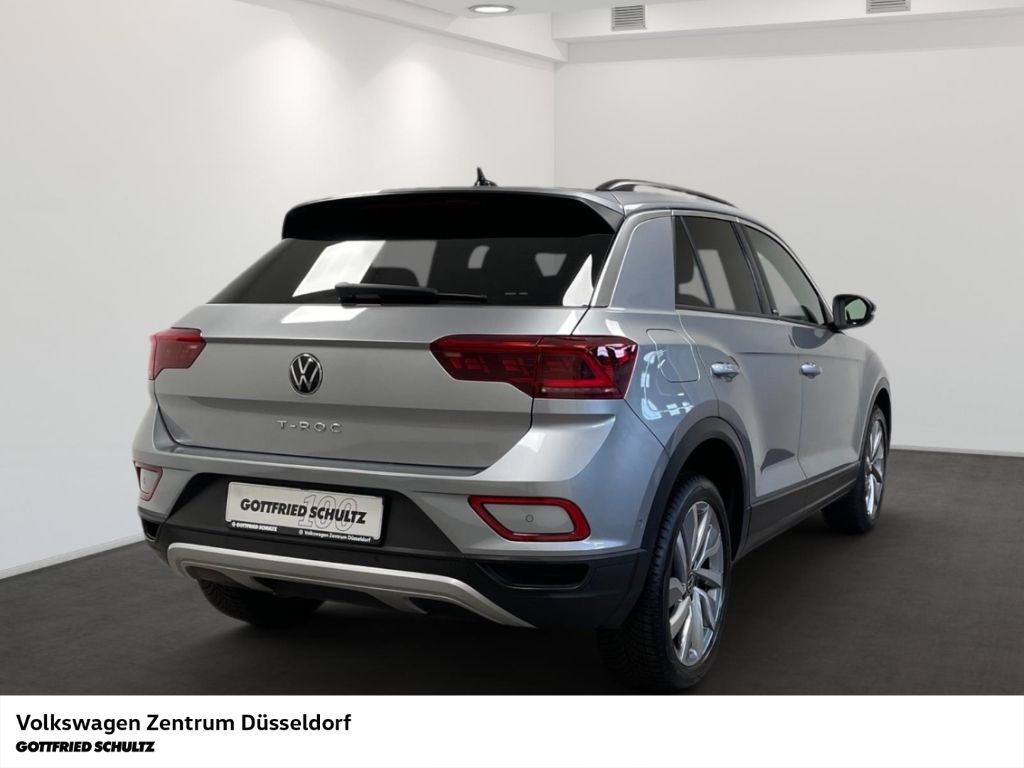 Volkswagen T-Roc 2023 г. Серебристый, пробег 40176 км