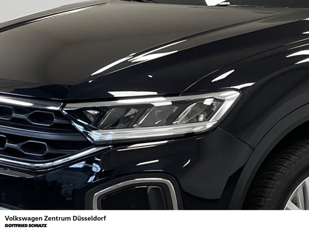 Volkswagen T-Roc 2023 г. Чёрный, пробег 39471 км