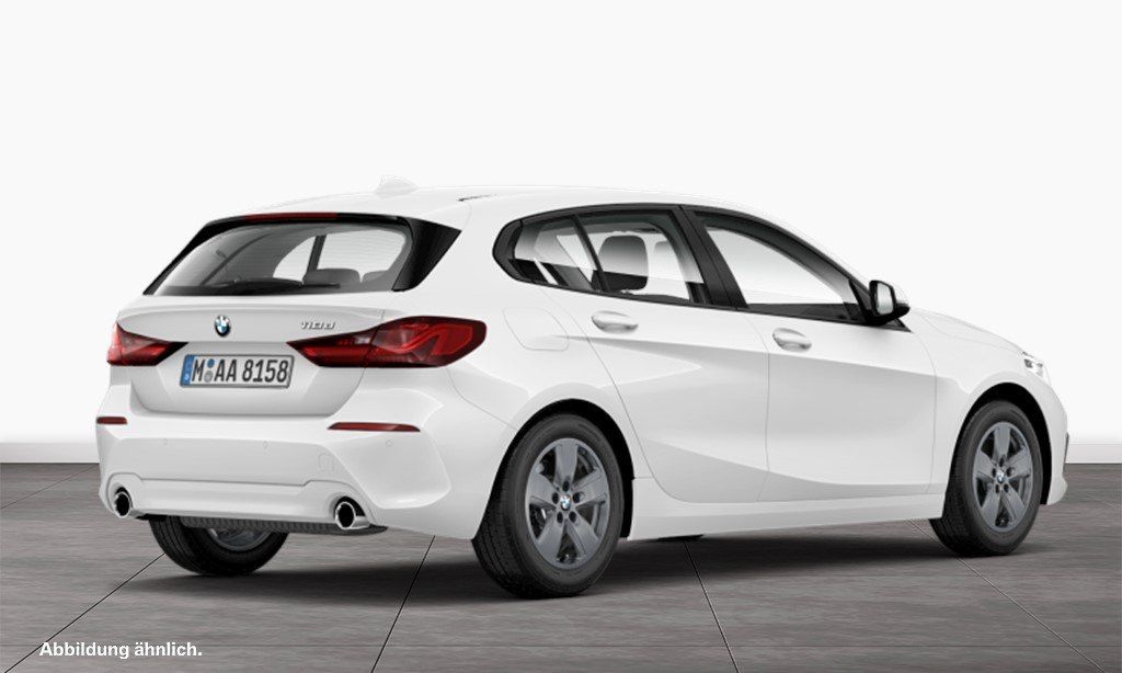 BMW 118 2022 г. Белый, пробег 49734 км