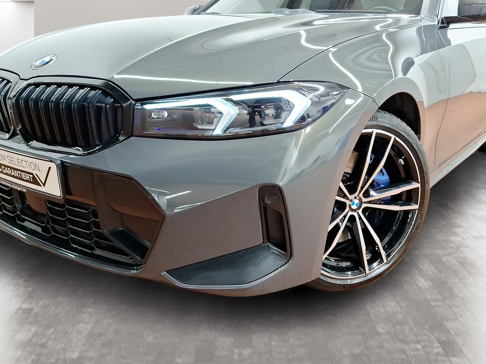 BMW 320 2023 г. Серый, пробег 56667 км