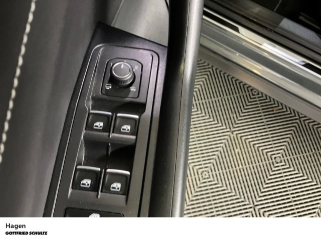 Volkswagen T-Roc 2023 г. Серый, пробег 52269 км