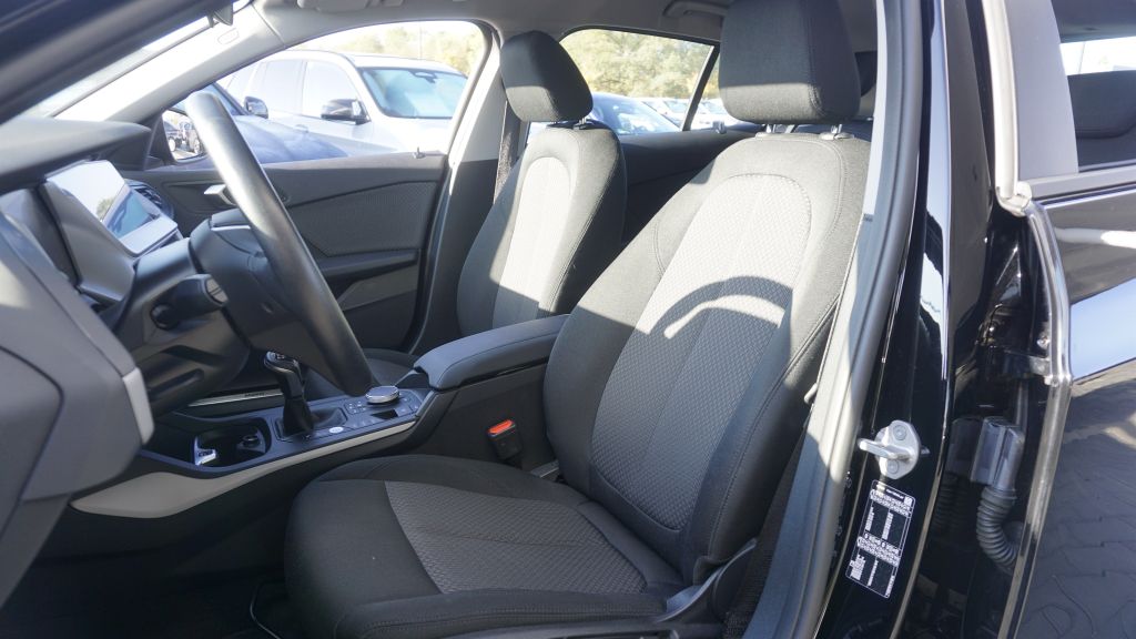 BMW 118 2023 г. Чёрный, пробег 37947 км
