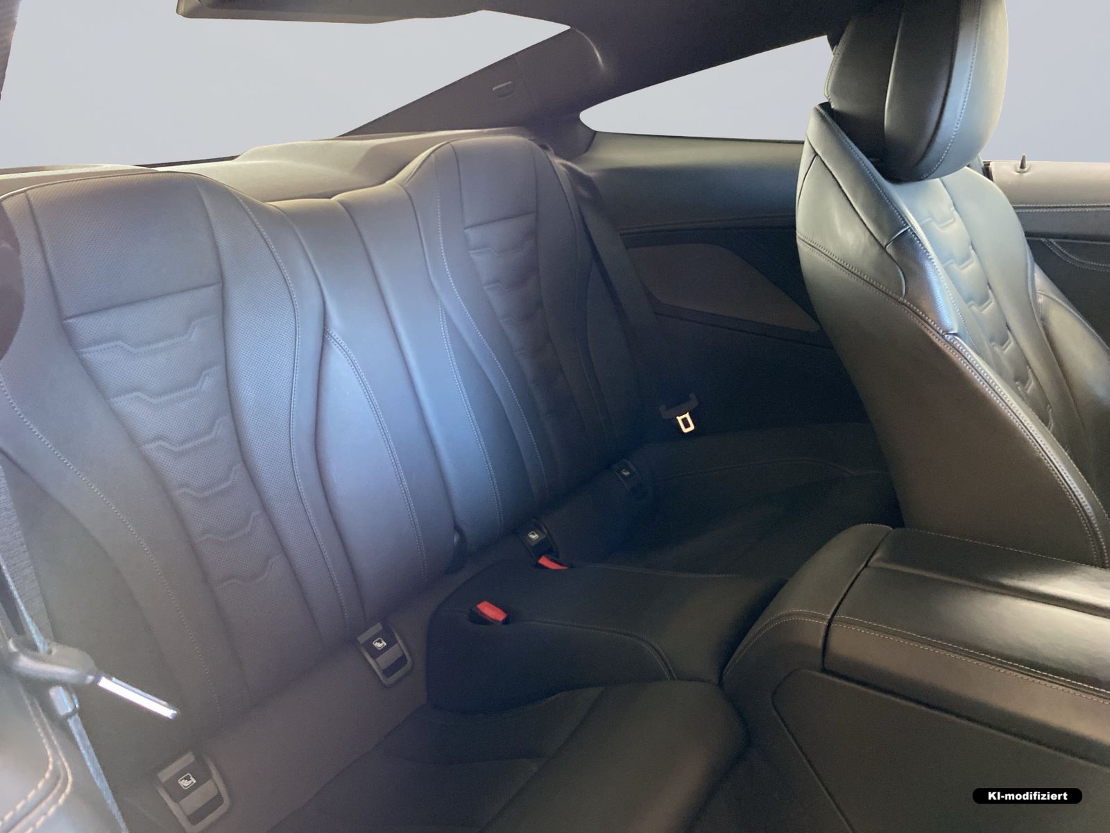 BMW M850 2024 г. Серый, пробег 58392 км