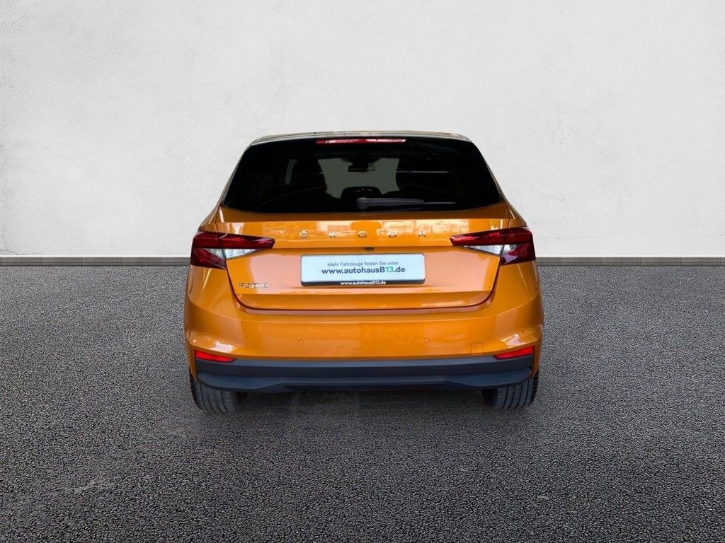 Skoda Fabia 2022 г. Оранжевый, пробег 37900 км