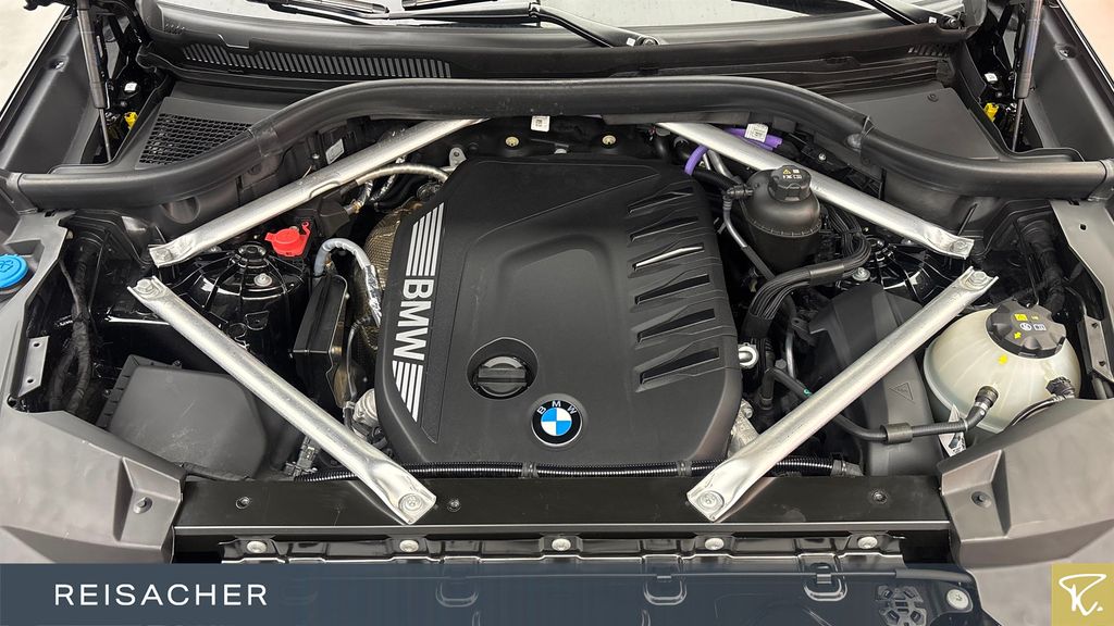 BMW X5 2023 г. Чёрный, пробег 19661 км