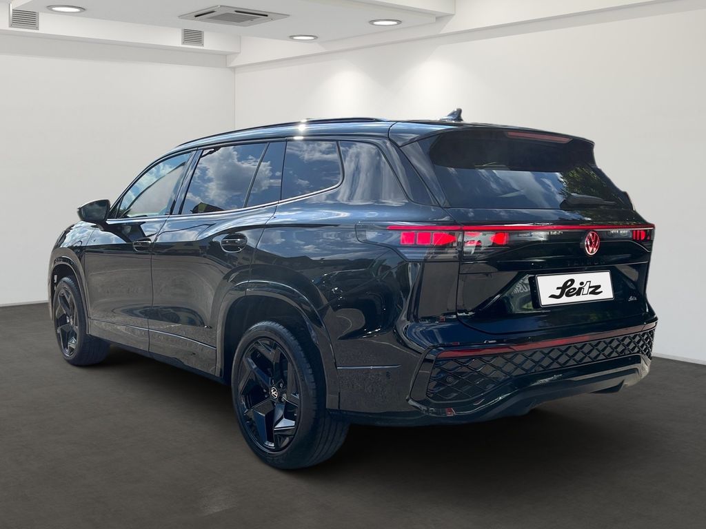 Volkswagen Tayron 2026 г. Чёрный, пробег 3000 км