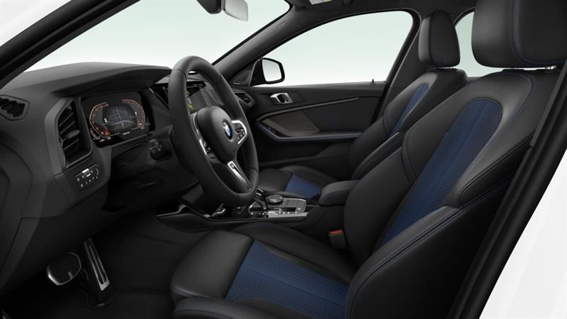 BMW 118 2023 г. Белый, пробег 38600 км